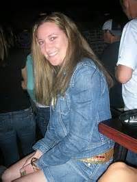 romantic female looking for guy in Rugby, North Dakota